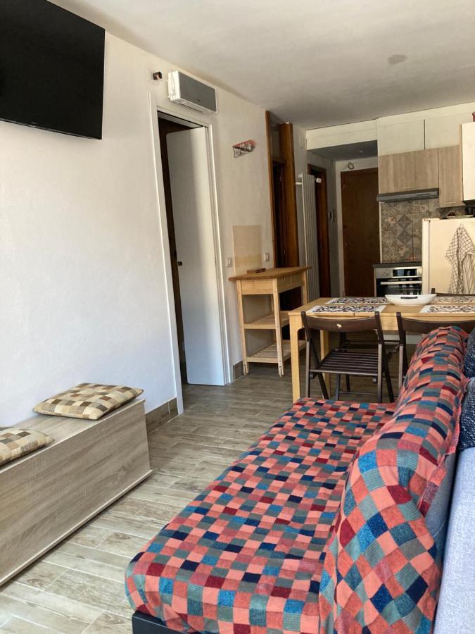 Marisole Apt Lago Rotondo Apartment Mezzana  Luaran gambar